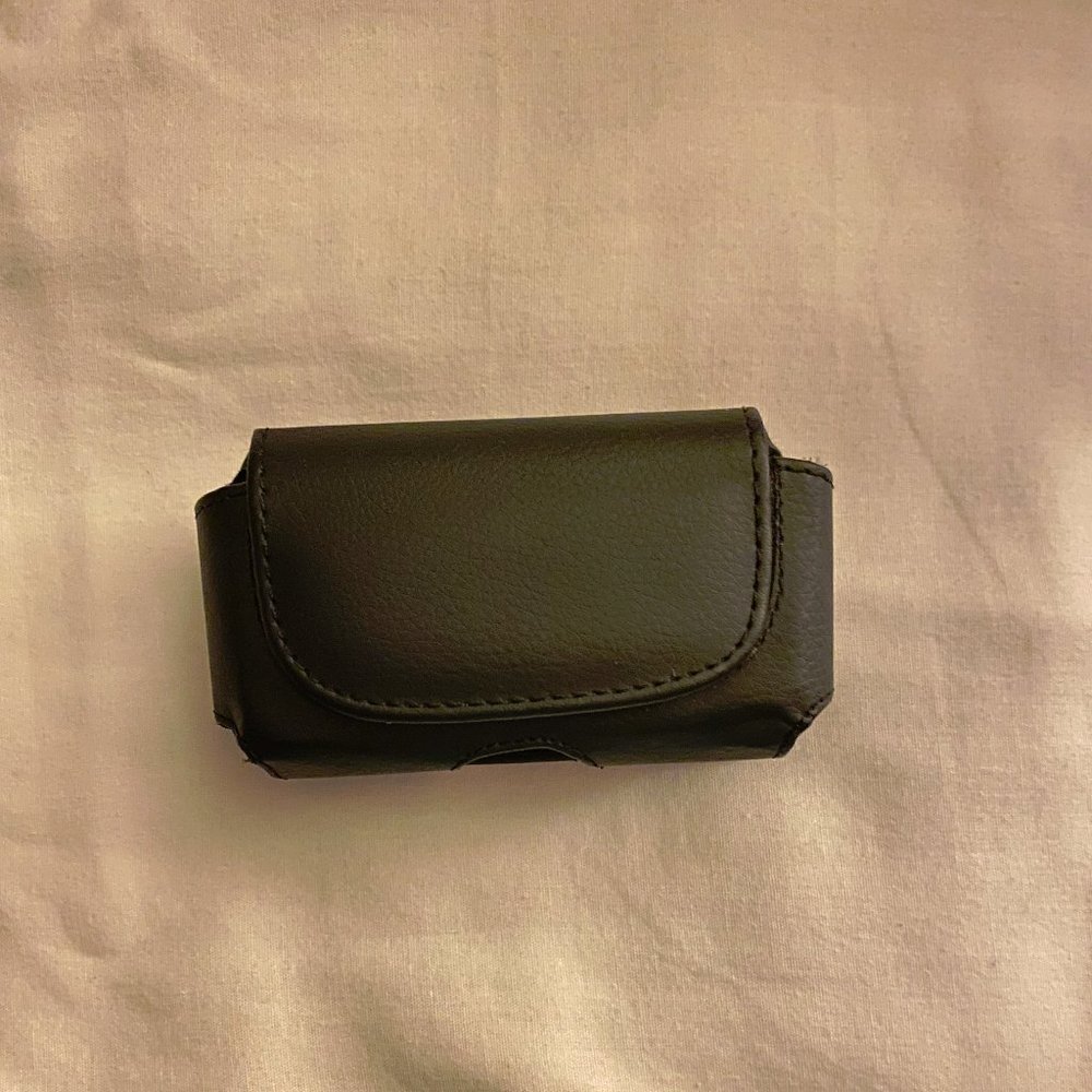 Universal Cell Phone Holder ~ Black